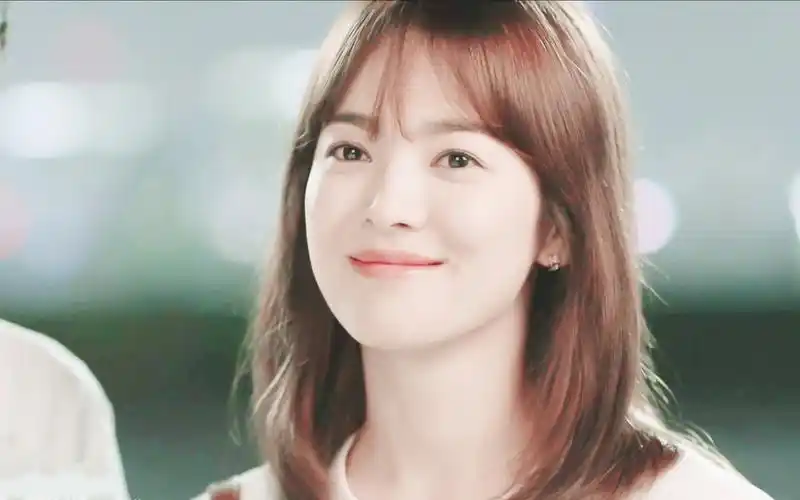 电脑壁纸 明星 日韩明星 宋慧乔时尚性感写真