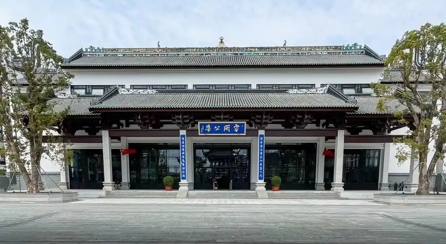 揭秘珠海华发容宏公学现代感满满的学校