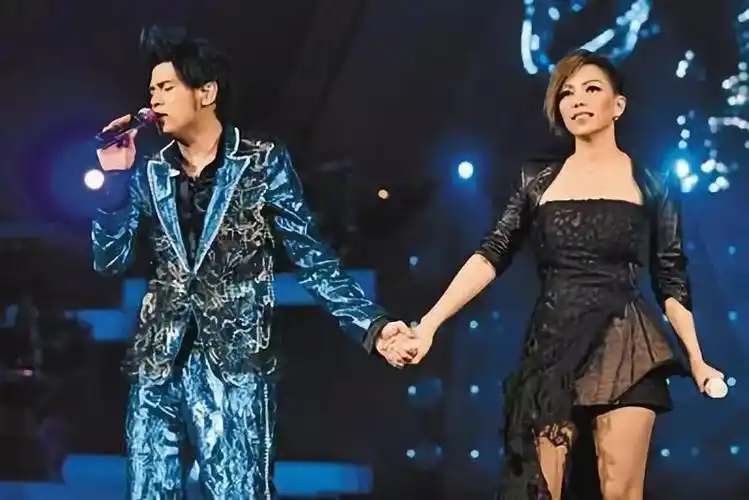 那些年,周杰伦给别人写过的歌|周杰伦|温岚|陈奕迅_新浪新闻