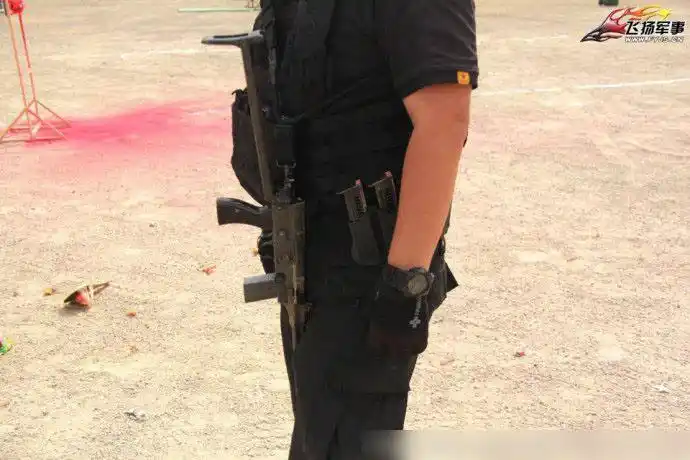 广州特警闪电突击队战术射击