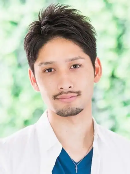 日本潮男发型最新流行趋势层次感刘海受宠