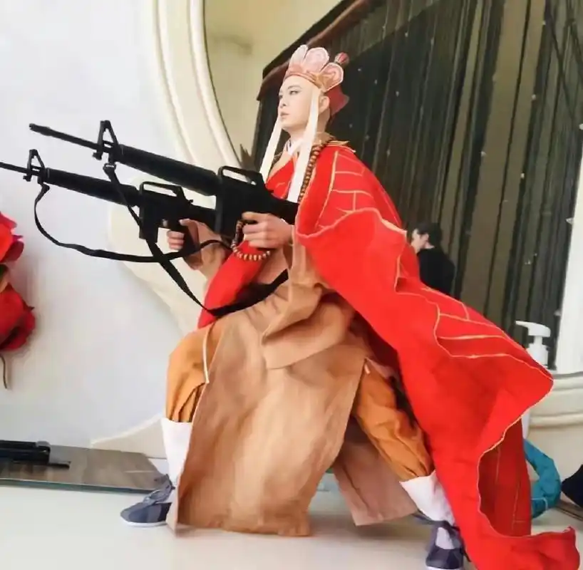 唐僧师徒搞怪头像#不一样的西游记 #欢迎取图 #西游记人物头 - 抖音