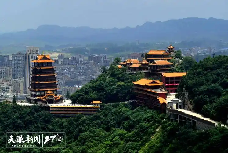 读方志 行贵州|古韵悠悠巢凤寺_东山_香客_寺庙