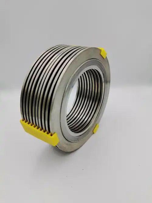 金属缠绕垫片是现阶段运用普遍的一种密封性垫片,为半金属材料密封性