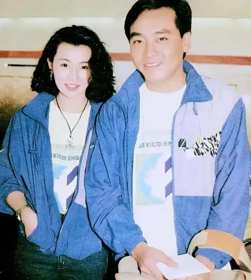 抛弃张曼玉60岁婚内出轨尔冬升真有脸骂小鲜肉