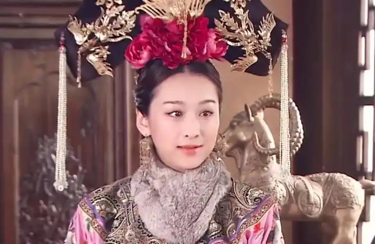 在《步步惊心》中,穆婷婷饰演的四福晋镜头不多,却是一个让人难以忘怀