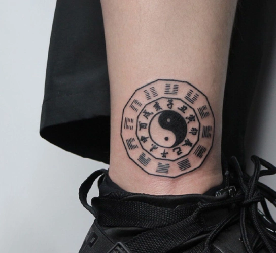 超个性八卦纹身图案大全道教中八卦纹身的寓意2