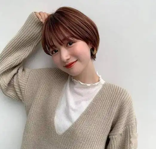 [2021年流行5款日系精灵短发]_发型