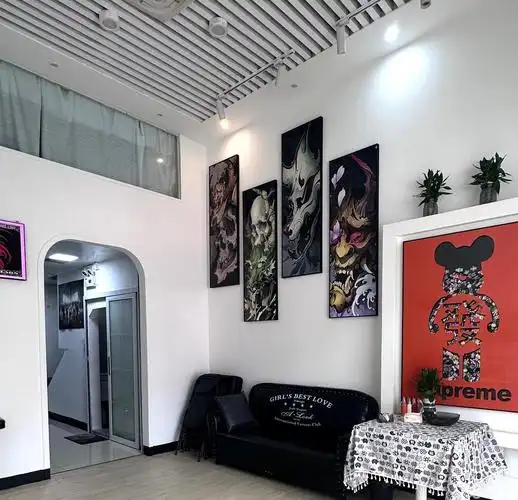 【15图】广州新塘精装纹身店转让,广州增城新塘商铺租