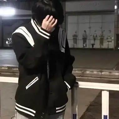 高清真人男头看不出来是网图的照片