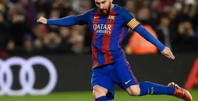 世界杯冠军足球巨星,梅西的传奇的一生