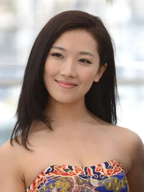 90后女演员菅纫姿,《猎场》女主却仍没有大红,五官不够独特!