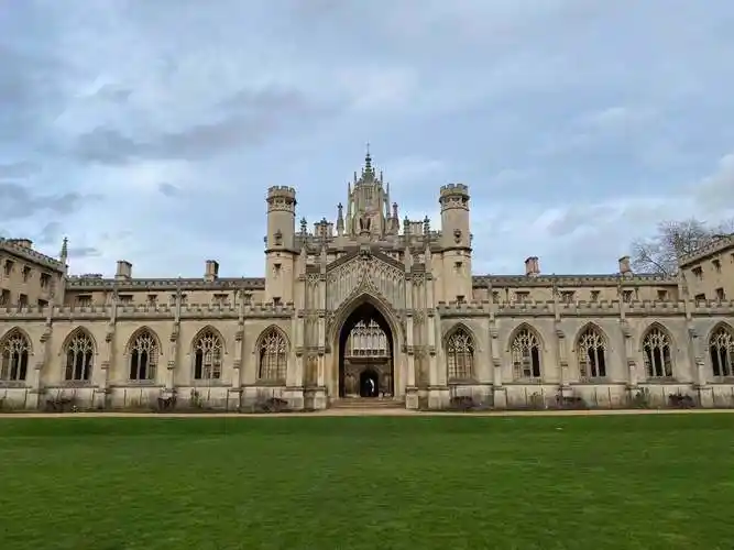 剑桥大学