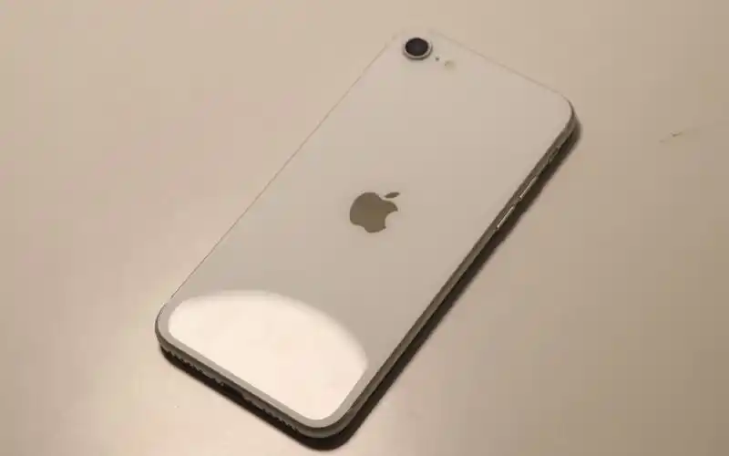 【小白体验】一个时代的终结——iphonese