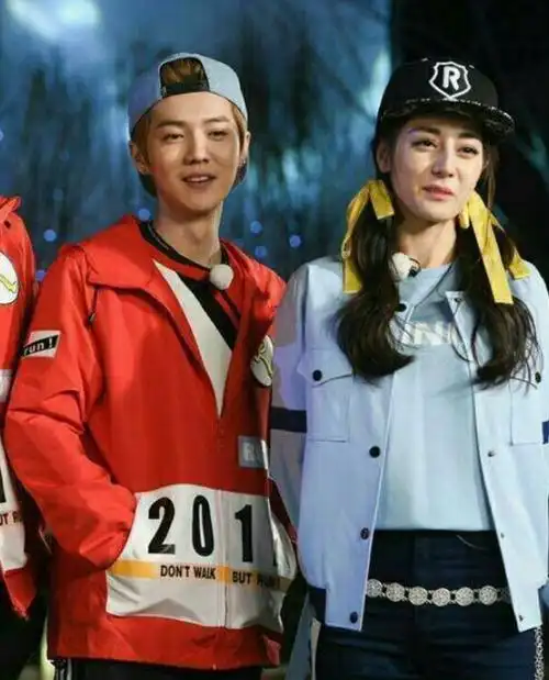 被网暴的卢昱晓,终究成为了下一个迪丽热巴|杨紫|鹿晗|素颜|蔡徐坤