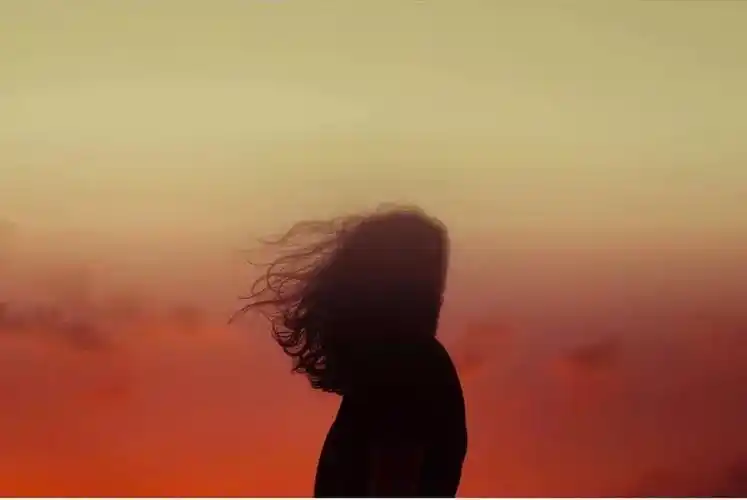 收壁纸啦这些ins图劲戳少女心