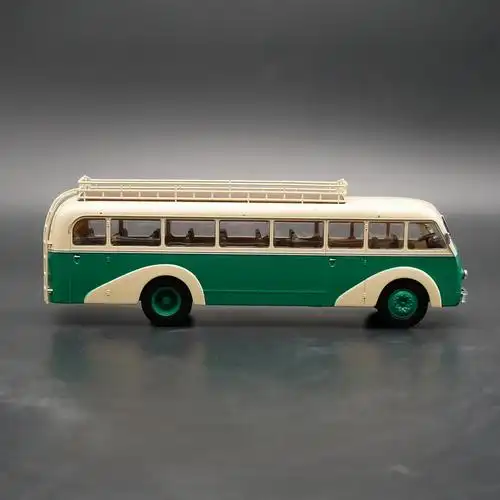 ixo哈德panhard玩具车怀旧汽车模型大客车潘哈德法国巴士合金车