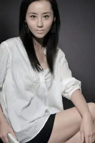 图刘立淇黄晓明和平分手男方送女方千万豪宅做分手礼物