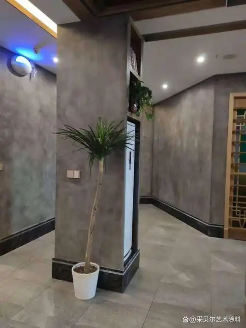 因为大家都知道,纯水泥不能直接抹墙面的,因为纯水泥本身的强度不高