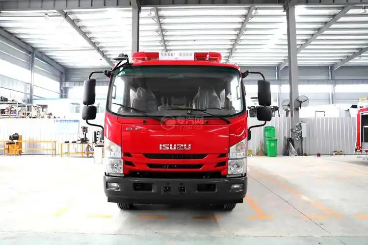 庆铃五十铃elf双排35吨泡沫消防车图片