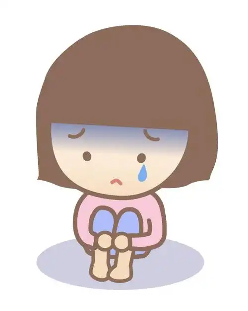 一个女孩抱着一个膝盖