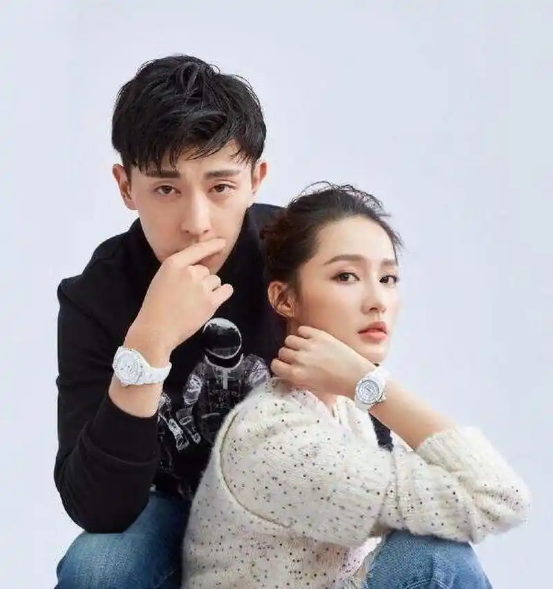 李沁与邓伦写真照