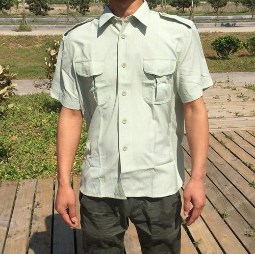 特价男短袖衬衫夏季中老年_99夏季斜纹短袖衬衣男女学生军训服体能服