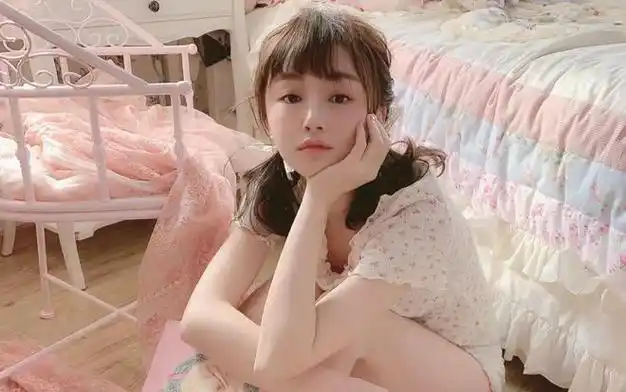 层次越低的女人,越喜欢用这些图片做微信头像!|自拍|非主流_网易订阅