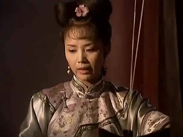 康熙王朝:皇帝下令赐苏麻喇姑活埋,太监们为啥往她头上倒石灰