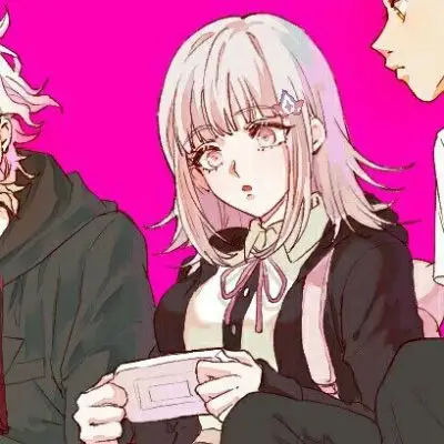 三人情侣头像两男一女三角恋情侣头像三张最新