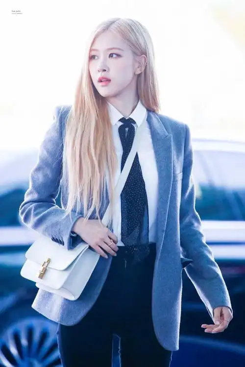 朴彩英美神降临##朴彩英人间圣罗兰