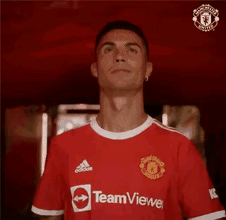 曼联晒c罗亮相梦剧场视频 36岁的c罗12年后重新回到梦开始的地方