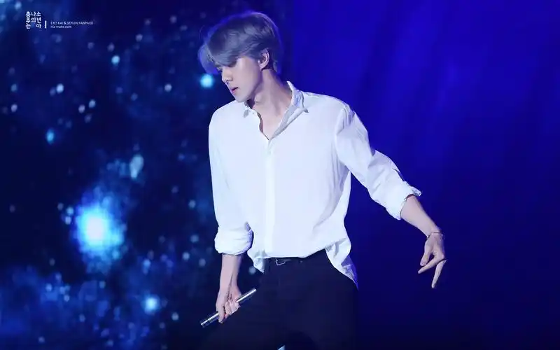 【sehun】吴世勋韩站iridescent boy 饭拍合集 更新160730