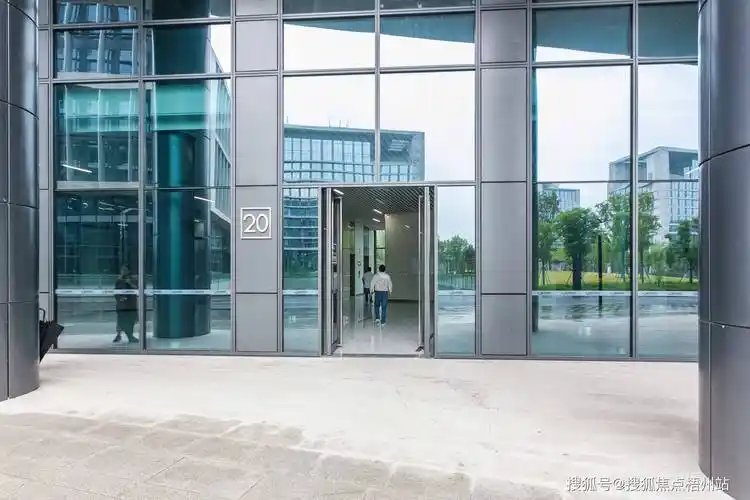 上海浦江科技广场租1-20人 精装修办公室 交通便利 可注册