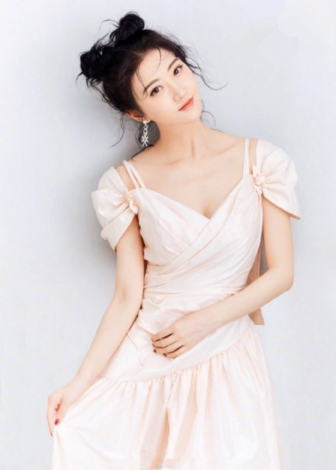 景甜的少女装要火32岁的身体16岁的脸这次真的好纯