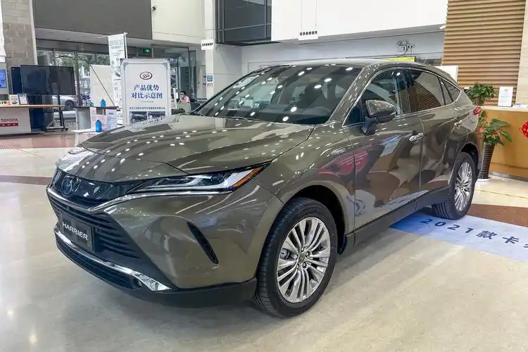 新车|主打5座设计,原汁原味引入!一汽丰田凌放harrier上市