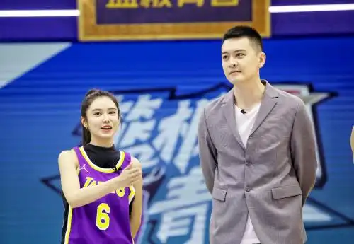 篮板青春第二季第四期杨鸣带元老队回归两代篮板少年对决