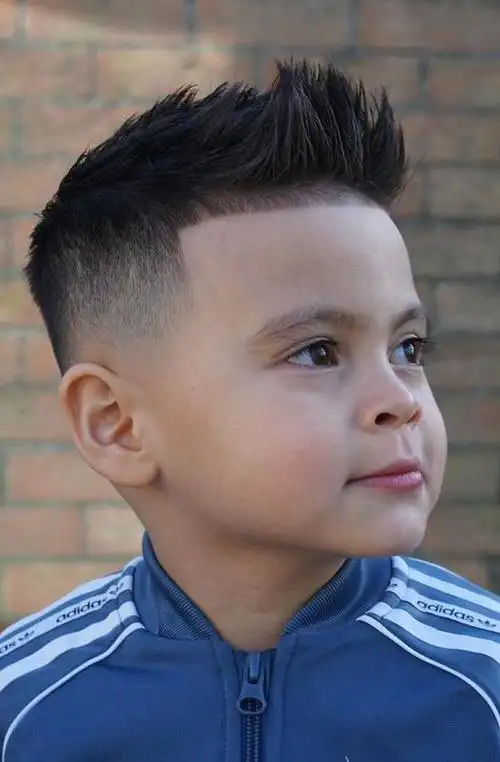 最帅气的三种小男孩发型,效果就是不一样,剪完真时尚|卷发|刘海|发蜡
