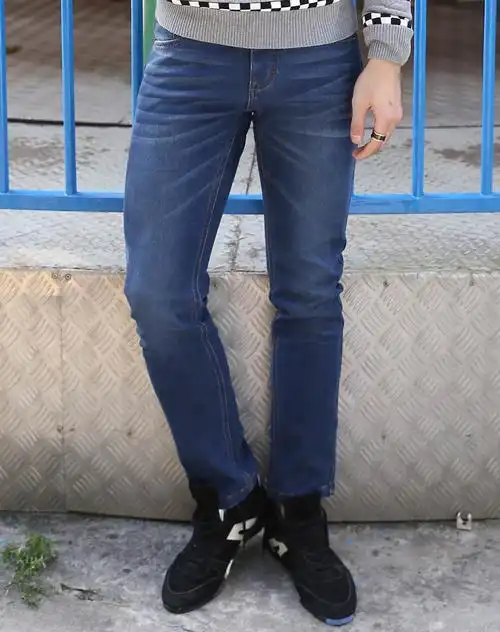 男装深蓝色弹性紧身保暖牛仔裤