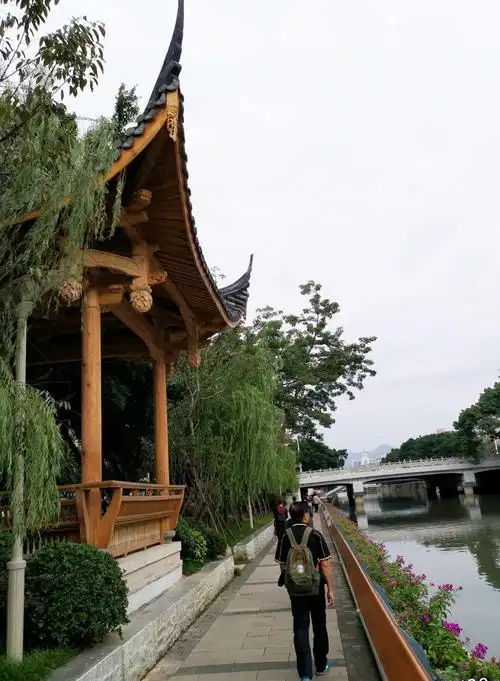 周游活动:漫步福州晋安河公园