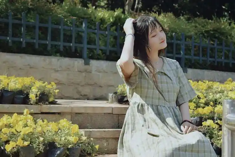 女主演播者"小桃红":做主播让我看到未来_直播_凉鞋_喜马拉雅