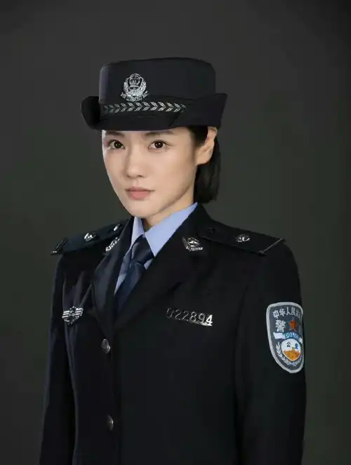 张译被曝打压《狂飙》剧组女演员,随意删减其戏份_刘若清_表演_剧本