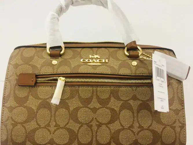 coach波士顿中号包包