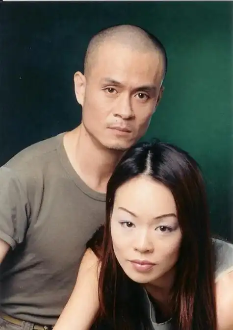 著名歌手光头李进与体操世界冠军杨波恋爱过为何56岁仍未婚