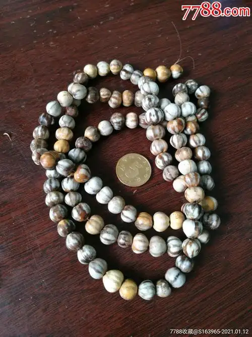 有些年份的108颗草籽手串