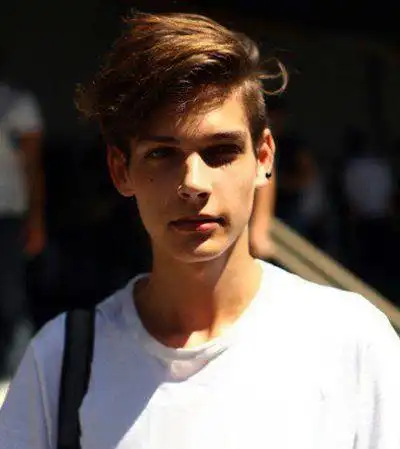 男生脸长适合什么发型 男士长方脸短发发型(4)