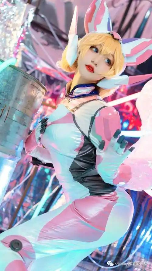 cos王者荣耀妲己时之彼端小荼同学