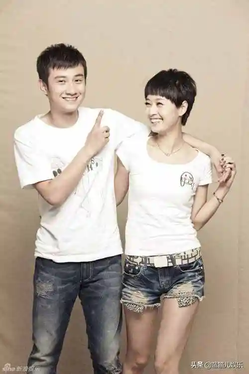 时隔7年,姚笛嫁1米84老公甜蜜恩爱,文章却最终落得一场空