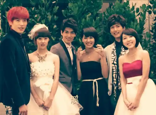 白凤九翼君离镜子阑师兄玩起多角恋?搞得什么鬼!