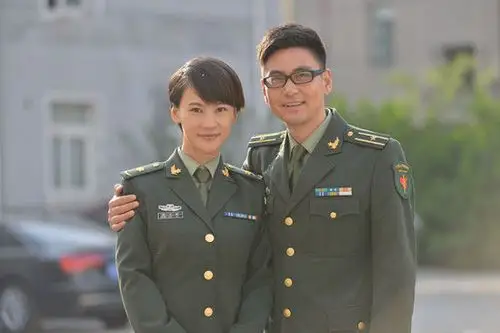 火凤凰安雅萍勇敢追求收获爱情